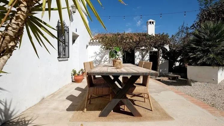 Traditional Apart Daire