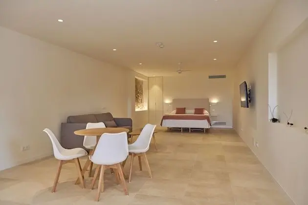 (1) Superior Suite "Tafona"