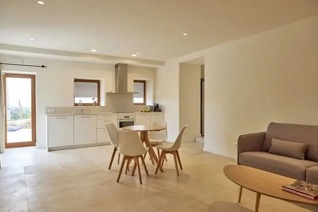 (1) Superior Suite "Tafona"