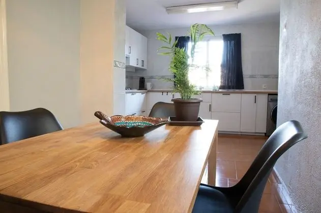Family Ev, Mutfak, Dağ Yamacı