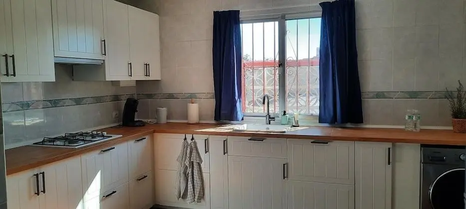 Family Ev, Mutfak, Dağ Yamacı