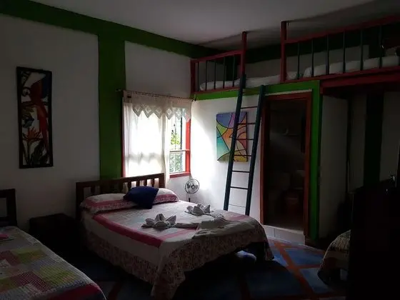 Basic Oda, Birden Çok Yatak, Bahçe Manzaralı