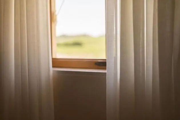 Classic Tek Büyük Yataklı Oda