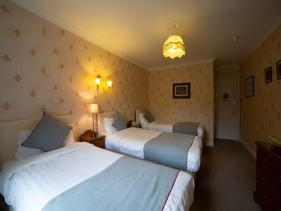 Standard Üç Kişilik Oda