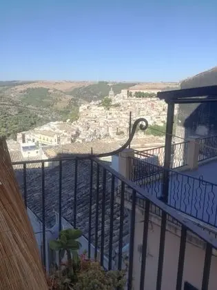 Panoramic Tek Büyük Yataklı Oda, Balkon