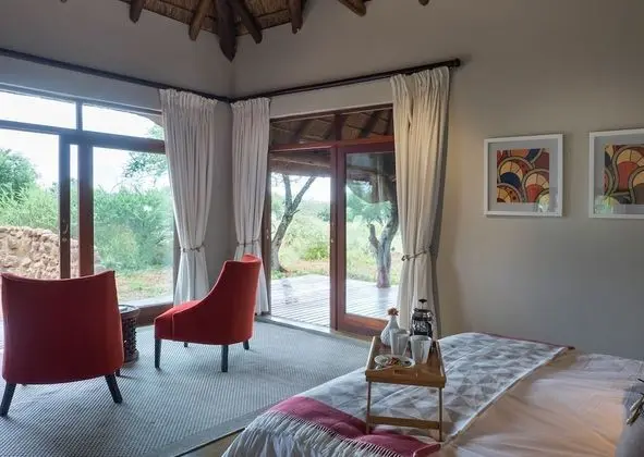 Luxury Villa, 4 Yatak Odası, Göl Manzaralı