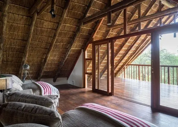 Luxury Villa, 4 Yatak Odası, Göl Manzaralı