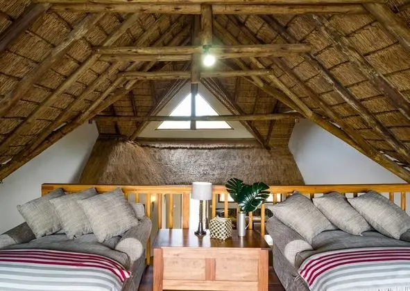 Luxury Villa, 4 Yatak Odası, Göl Manzaralı