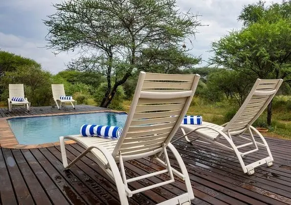 Luxury Villa, 4 Yatak Odası, Göl Manzaralı