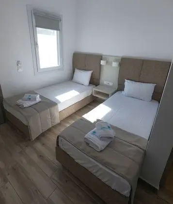 Süit, 2 Yatak Odası, Havuz Manzaralı, Bahçeli