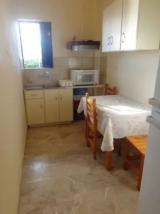 Stüdyo, Okyanusa Sıfır (for 2)
