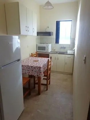 Stüdyo, Okyanusa Sıfır (for 2)