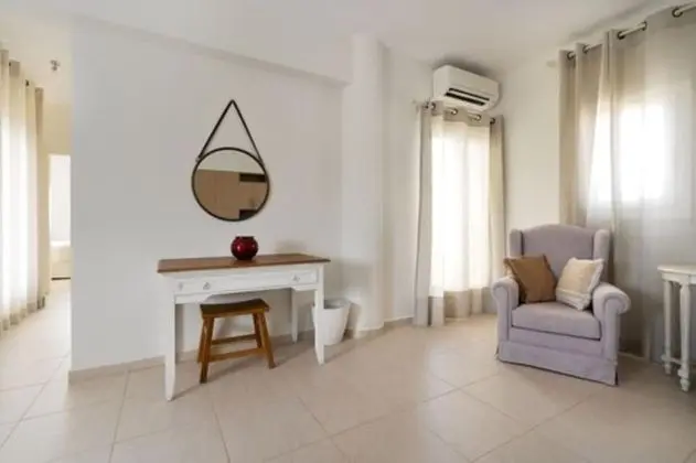 Çatı Katı Süiti (Penthouse), Deniz Manzaralı (Finikas Suite)