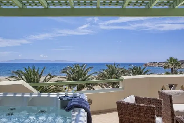 Çatı Katı Süiti (Penthouse), Deniz Manzaralı (Finikas Suite)