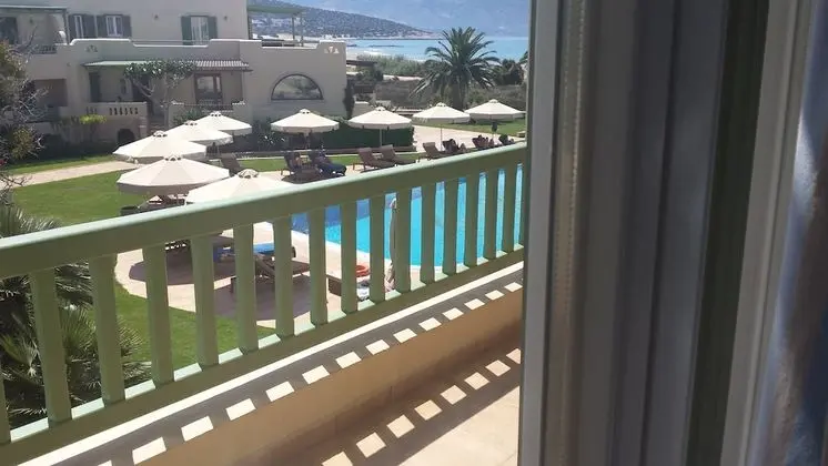 Premium Suite, Partial Sea View