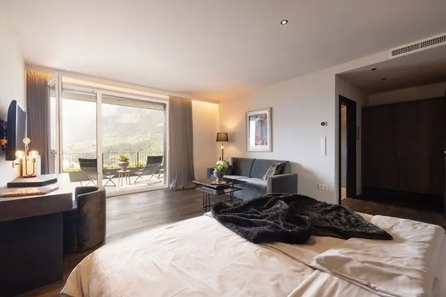 Tek Büyük Yataklı Oda