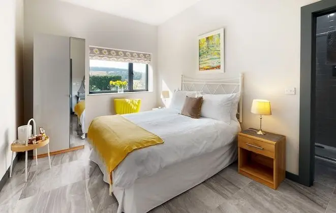 Primrose Double Room