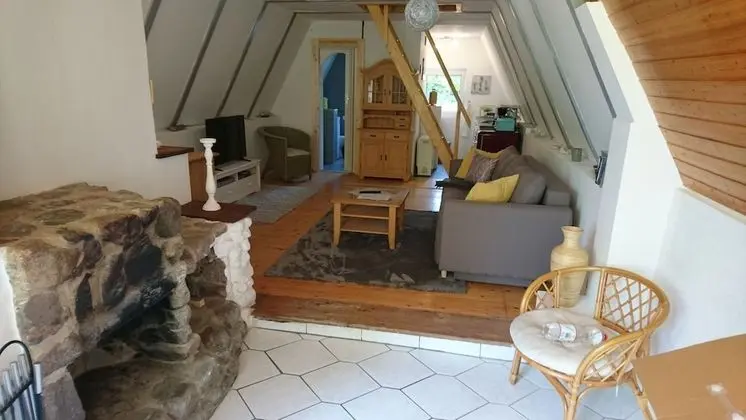 Ev (incl. 110 EUR cleaning fee)