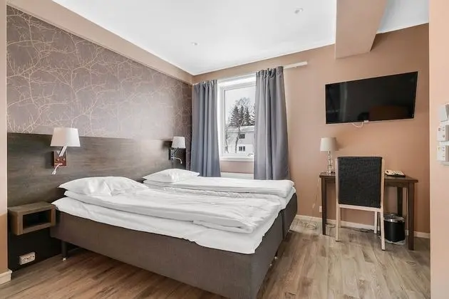 Tek Büyük Yataklı Oda