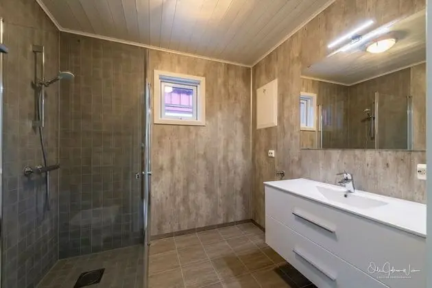 Cabin - Reinvikbua