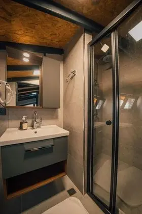1+1 Bungalov, Havuz ve Bahçe Manzaralı, Isıtmalı Özel Havuzlu