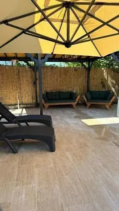 1+1 Bungalov, Havuz ve Bahçe Manzaralı, Isıtmalı Özel Havuzlu