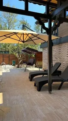1+1 Bungalov, Havuz ve Bahçe Manzaralı, Isıtmalı Özel Havuzlu