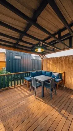 Tiny House, Havuz ve Bahçe Manzaralı, Isıtmalı Özel Havuzlu