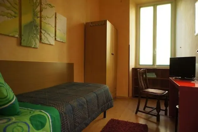 Tek Kişilik Oda, 1 Tek Kişilik Yatak