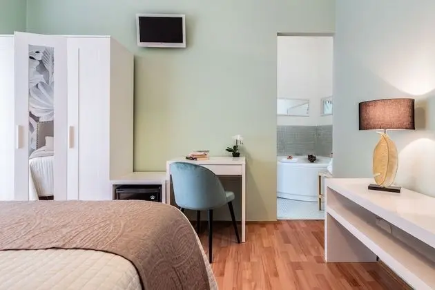 Tek Büyük Yataklı Oda