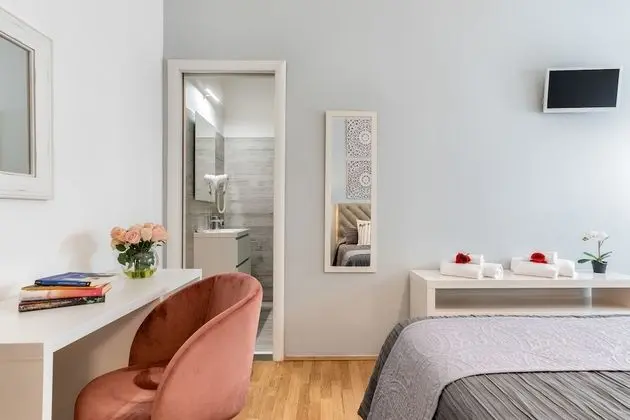 Tek Büyük Yataklı Oda