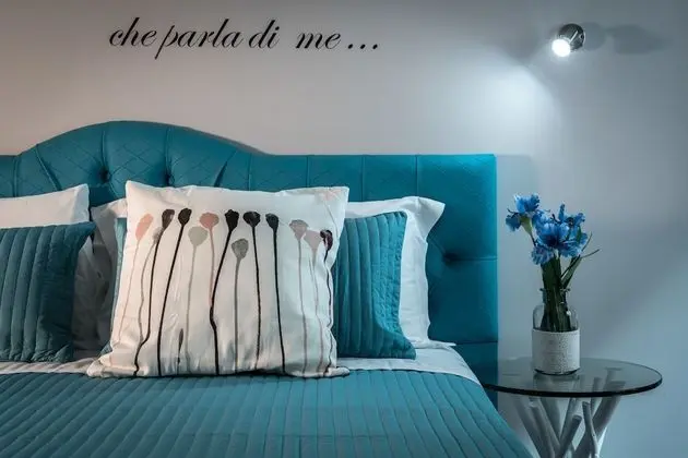 Deluxe Tek Büyük Yataklı Oda, 1 Çift Kişilik Yatak, Sıcak Su Havuzu, Şehir Manzaralı