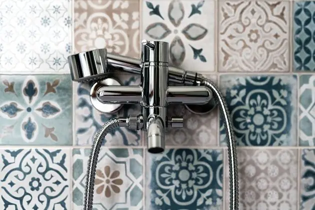 Deluxe Tek Büyük Yataklı Oda, 1 Çift Kişilik Yatak, Sıcak Su Havuzu, Şehir Manzaralı