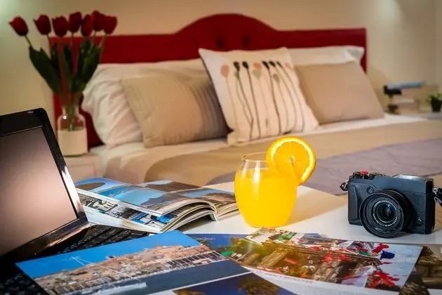 Tek Büyük Yataklı Oda