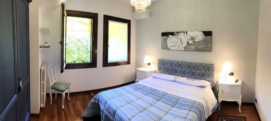 Deluxe Oda, 1 Yatak Odası, Bahçe Manzaralı (external private bathroom)