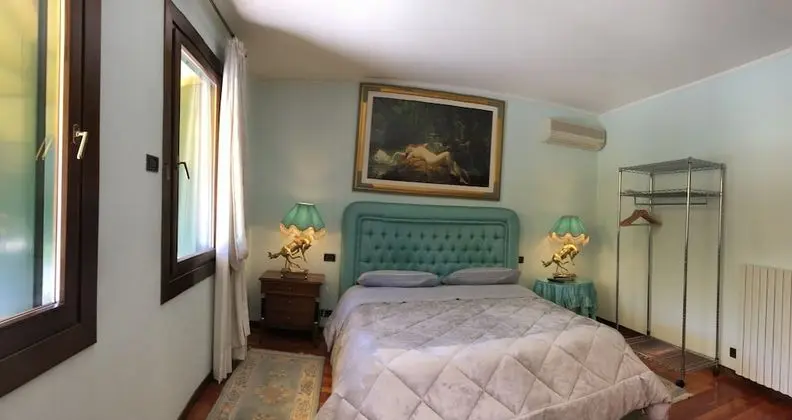 Deluxe Oda, Banyolu/Duşlu, Havuz Manzaralı