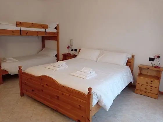 Classic Tek Büyük Yataklı Oda