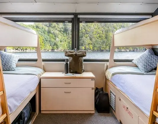 Deluxe Dört Kişilik Oda, Birden Çok Yatak, Okyanus Manzaralı (Resolution Cabin)