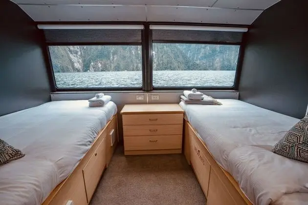 Deluxe İki Ayrı Yataklı Oda, Okyanus Manzaralı (Endeavour Cabin)