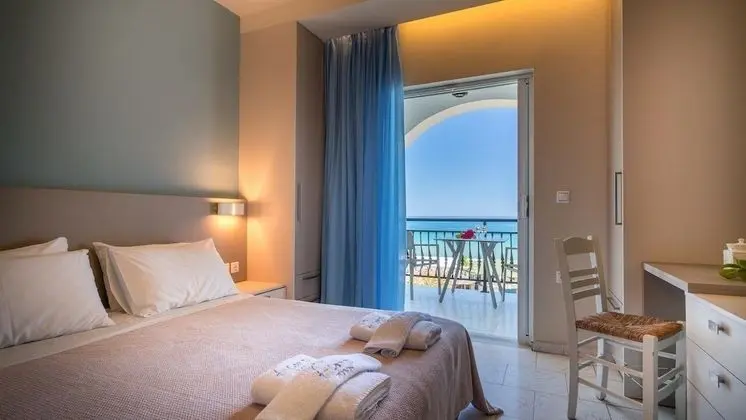 Stüdyo, Deniz Manzaralı