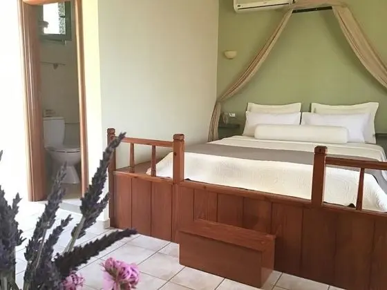 Deluxe Tek Büyük veya İki Ayrı Yataklı Oda, Deniz Manzaralı