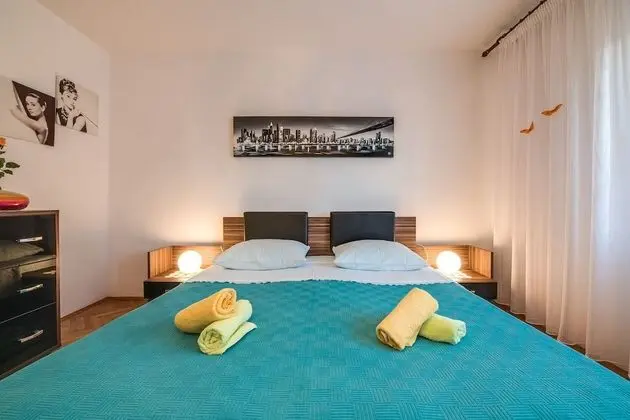 Apart Daire, 2 Yatak Odası, Balkon, Deniz Manzaralı