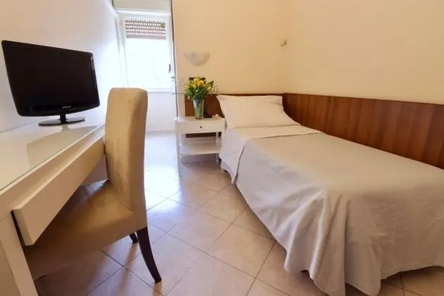 Economy Tek Kişilik Oda