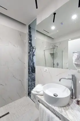 Superior Oda, Banyolu/Duşlu