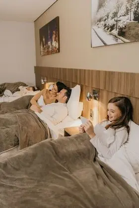 Deluxe Dört Kişilik Oda, Birden Çok Yatak, Sigara İçilmez