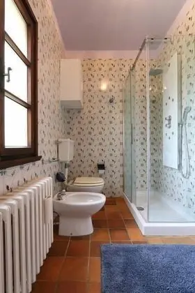 Traditional Oda, Bahçe Manzaralı (Glicine)