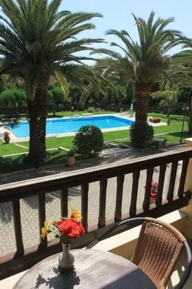 Standard Tek Büyük Yataklı Oda, Bahçe Manzaralı (3 persons)