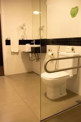 Superior Tek Büyük Yataklı Oda (PNE)