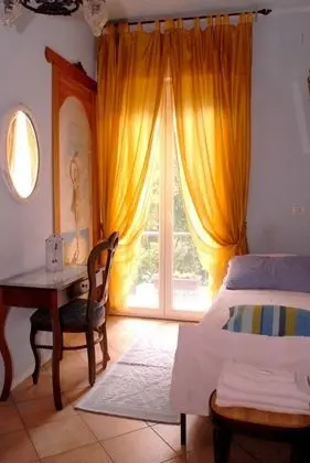 Tek Kişilik Oda, Balkon