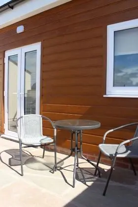Superior Tek Büyük Yataklı Oda, Veranda, Kanal Manzaralı